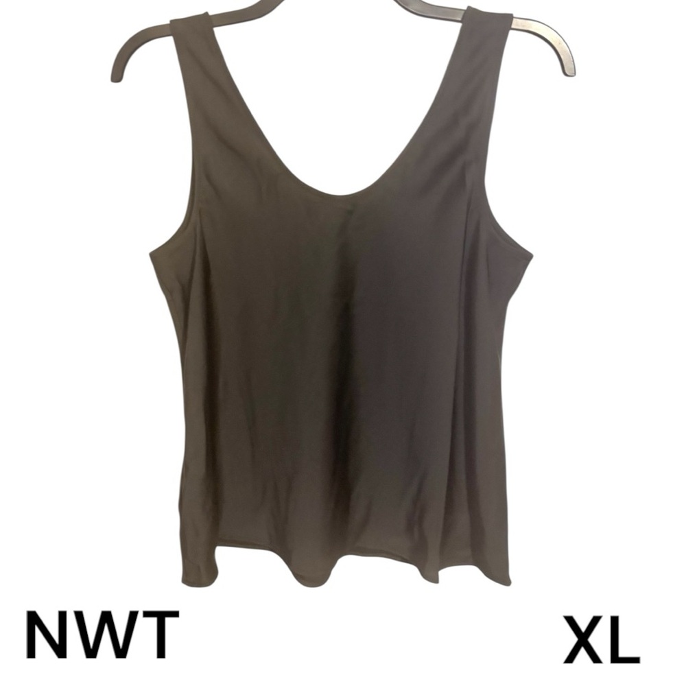 ❤️NWT  BLACK SLEEVELESS SHELL/TOP LAYERING   XLARGE    #S